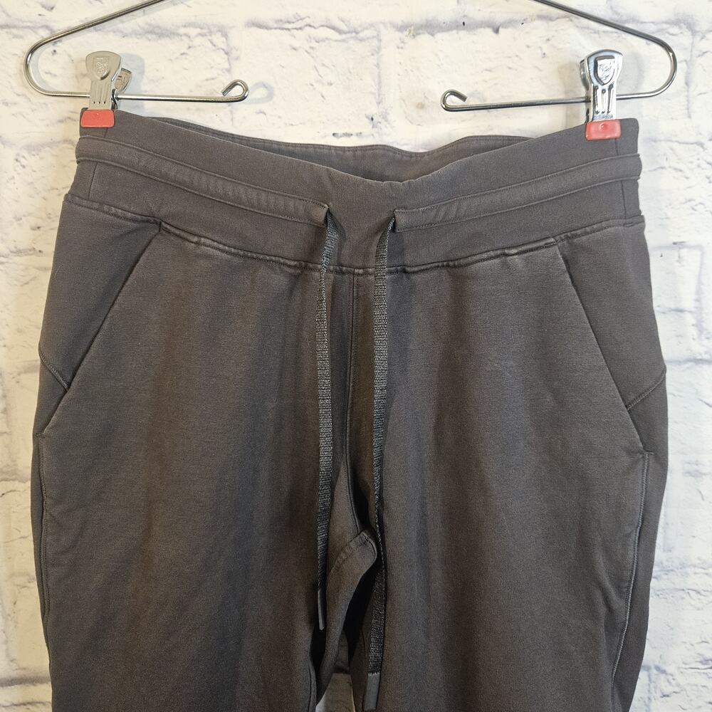 Lululemon Ready To Fleece Joggers Women’s Size 6 Gray Sweatpants Pants Athletic - Picture 2 of 6